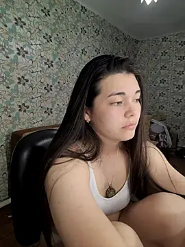 Snapshot of Albi_Glow chatting on September 27, 6:36 pm Albi Glow online show from September 27, 6:36 pm