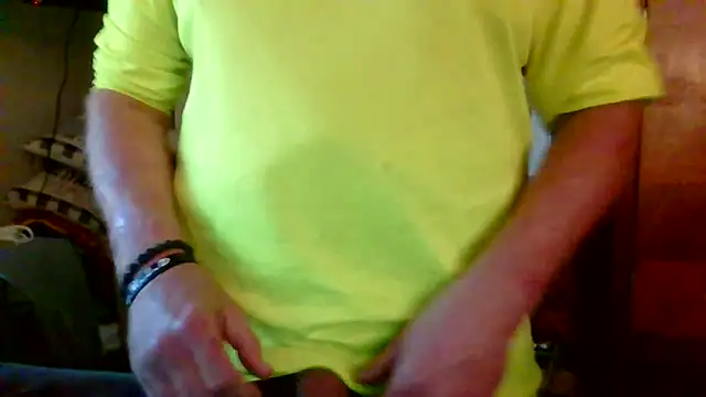 Snapshot of southernflair chatting on January 5, 8:56 pm southernflair online show from January 5, 8:56 pm