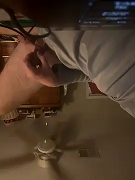 Snapshot of southernflair chatting on December 21, 5:53 am southernflair online show from December 21, 5:53 am