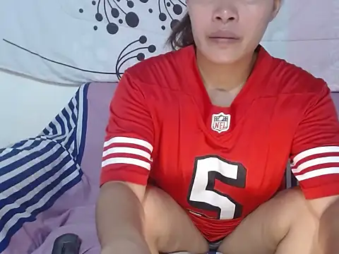 Hotbhebs online show from October 29, 9:08 am