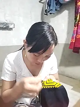 susu-00 online show from September 22, 2:56 pm