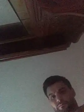 Snapshot of CaptHook931 chatting on June 18, 7:51 am CaptHook931 online show from June 18, 7:51 am
