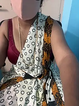 Snapshot of monal_95 chatting on February 7, 2:30 am monal 95 online show from February 7, 2:30 am