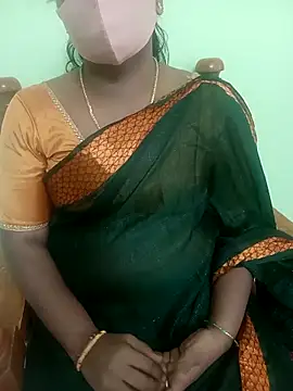 Snapshot of monal_95 chatting on November 11, 5:35 am monal 95 online show from November 11, 5:35 am