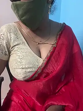 Snapshot of monal_95 chatting on February 21, 1:07 am monal 95 online show from February 21, 1:07 am