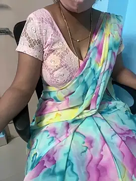 Snapshot of monal_95 chatting on February 5, 2:57 pm monal 95 online show from February 5, 2:57 pm