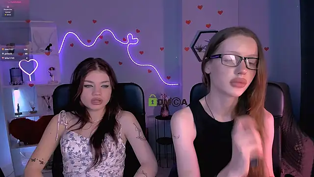 khloebeauty online show from February 21, 9:28 pm