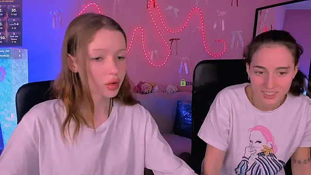 khloebeauty online show from March 20, 8:21 pm