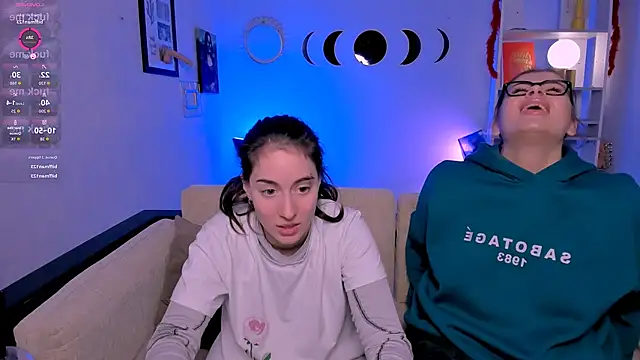 khloebeauty online show from February 3, 2:53 am