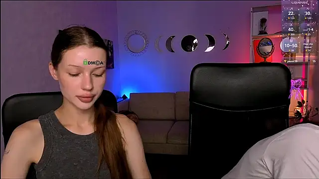 Snapshot of khloebeauty chatting on July 9, 5:41 am khloebeauty online show from July 9, 5:41 am