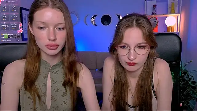Snapshot of khloebeauty chatting on June 16, 3:34 pm khloebeauty online show from June 16, 3:34 pm