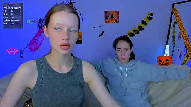 khloebeauty online show from October 23, 7:34 pm