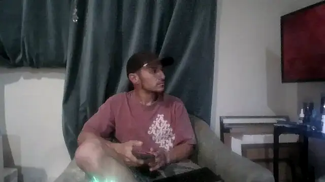 Snapshot of Sicksob chatting on July 1, 7:41 am Sicksob online show from July 1, 7:41 am