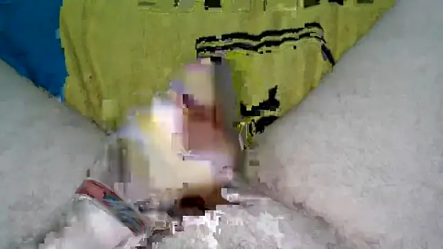 Snapshot of eristoff89 chatting on February 16, 2:32 pm eristoff89 online show from February 16, 2:32 pm