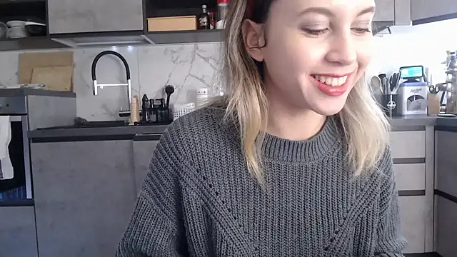 L Sofia online show from February 11, 9:31 am
