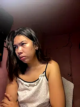 Snapshot of aniya_04 chatting on October 10, 9:15 pm aniya 04 online show from October 10, 9:15 pm