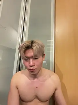 zachlee 69 online show from March 19, 4:18 pm