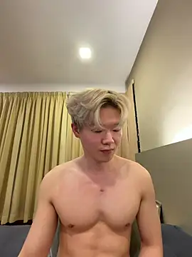 zachlee 69 online show from April 4, 5:30 pm