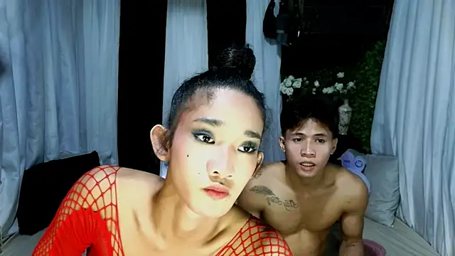 Snapshot of alex_sander_bigcock chatting on December 15, 4:13 pm alex sander bigcock online show from December 15, 4:13 pm