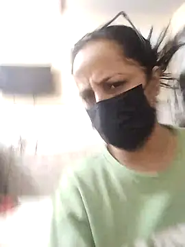 Snapshot of meenu_bhabhi547 chatting on November 14, 5:00 am meenu bhabhi547 online show from November 14, 5:00 am