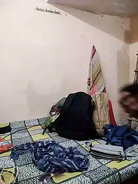 Snapshot of meenu_bhabhi547 chatting on November 3, 4:39 am meenu bhabhi547 online show from November 3, 4:39 am