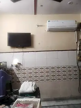 meenu bhabhi547 online show from January 15, 3:10 am