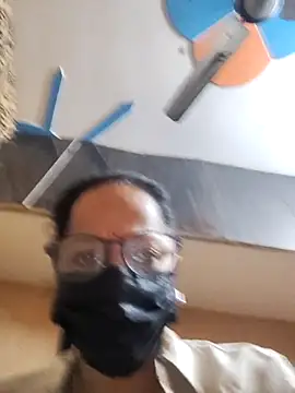 Snapshot of meenu_bhabhi547 chatting on November 11, 4:18 am meenu bhabhi547 online show from November 11, 4:18 am