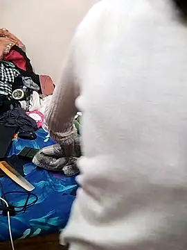 Snapshot of meenu_bhabhi547 chatting on November 28, 4:12 am meenu bhabhi547 online show from November 28, 4:12 am