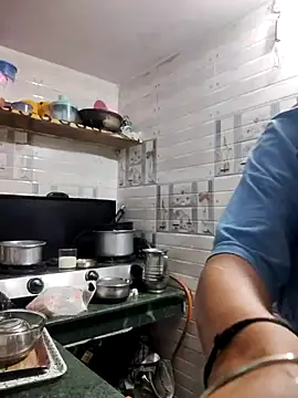 Snapshot of meenu_bhabhi547 chatting on October 23, 2:43 am meenu bhabhi547 online show from October 23, 2:43 am