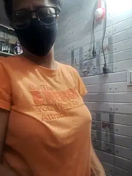 meenu bhabhi547 online show from April 13, 2:04 am