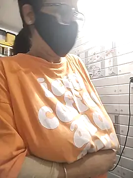 meenu bhabhi547 online show from April 17, 2:03 am