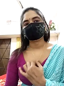 Puja-Rane online show from February 16, 10:25 am