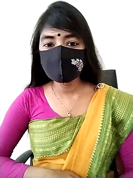 Snapshot of Puja-Rane chatting on October 4, 2:35 am Puja-Rane online show from October 4, 2:35 am