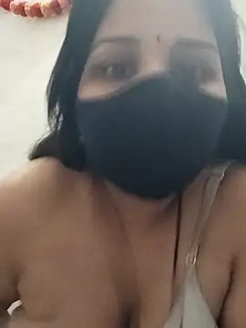 Snapshot of Sexybhabhi6 chatting on October 17, 5:55 am Sexybhabhi6 online show from October 17, 5:55 am