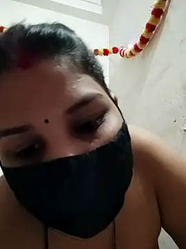 Snapshot of Sexybhabhi6 chatting on October 21, 10:25 am Sexybhabhi6 online show from October 21, 10:25 am