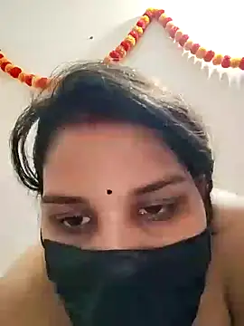 Snapshot of Sexybhabhi6 chatting on October 2, 8:34 pm Sexybhabhi6 online show from October 2, 8:34 pm