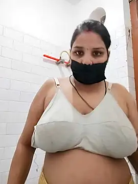 Snapshot of Sexybhabhi6 chatting on October 9, 3:29 am Sexybhabhi6 online show from October 9, 3:29 am