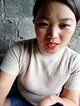 lusy-000 online show from October 26, 8:48 am