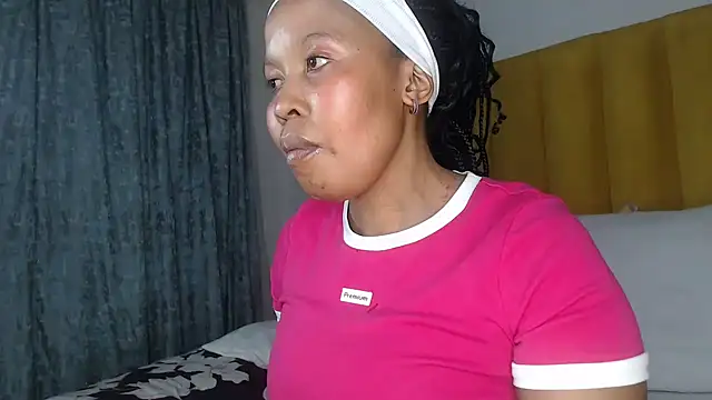 Bella 2025 online show from February 11, 1:05 am