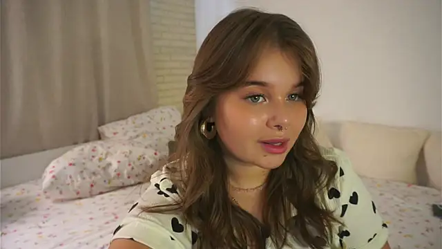 Snapshot of Anna_Nicol chatting on September 22, 1:39 pm Anna Nicol online show from September 22, 1:39 pm