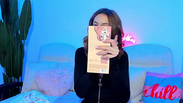 JessicaSky  online show from March 2, 9:22 pm