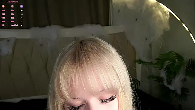 MarciDarugar online show from October 31, 3:08 pm