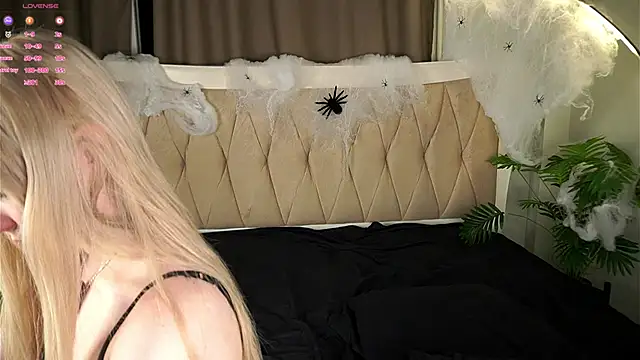 MarciDarugar online show from October 30, 3:09 pm