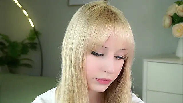 MarciDarugar online show from December 22, 3:12 pm