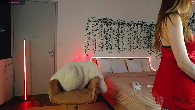 EvaLone1 online show from February 9, 8:29 pm