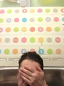 erosuke9 online show from February 10, 10:20 pm