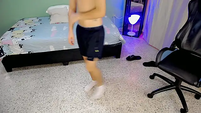 dilan hott  online show from October 19, 8:22 pm