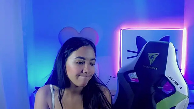 mishel hott online show from September 21, 9:42 pm