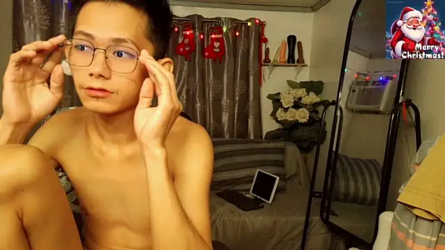Snapshot of Skinny_CumLoader69 chatting on December 17, 4:23 pm Skinny CumLoader69 online show from December 17, 4:23 pm