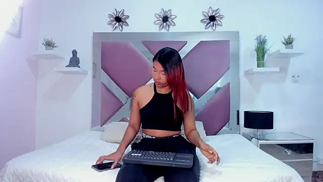 Meegan Doll online show from October 29, 2:16 pm